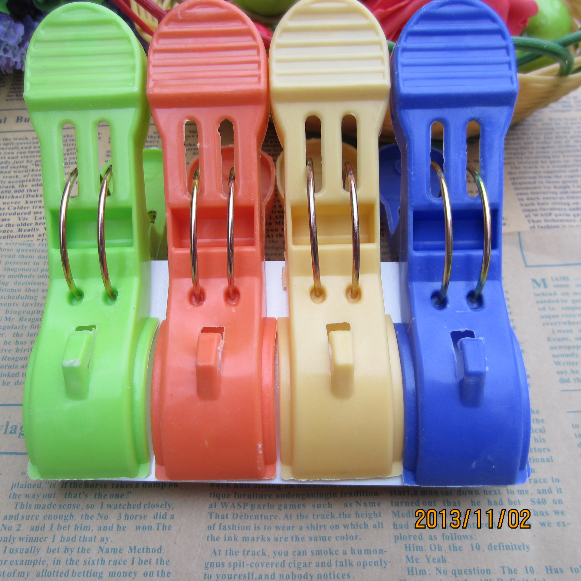 大夹子 四个装彩色大夹子 大号强力防风夹 大被夹 晒棉被夹子