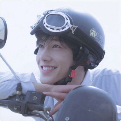 男头真人帅气高清照片-男生头像 - 壁纸家