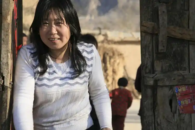 村里的女人们(22)