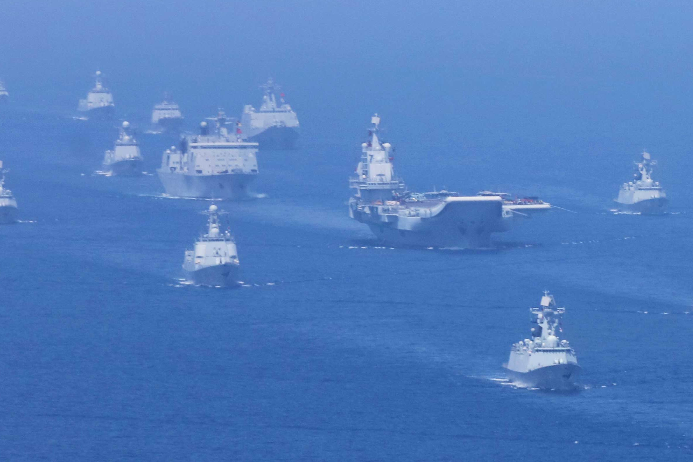 高清图来了!辽宁号压阵战舰浩浩荡荡相当震撼