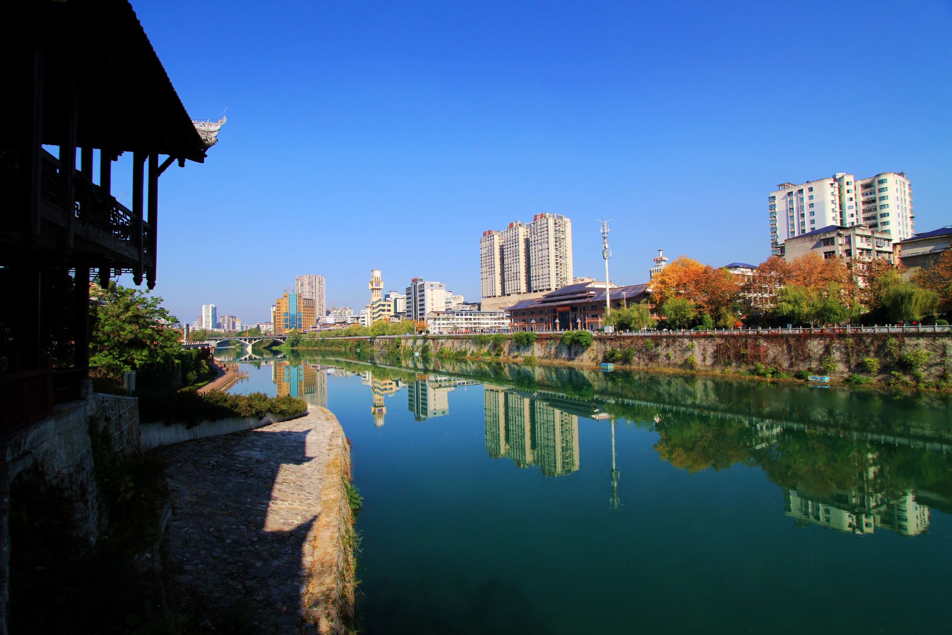 2021年11月30日,湖北省恩施市城区段清