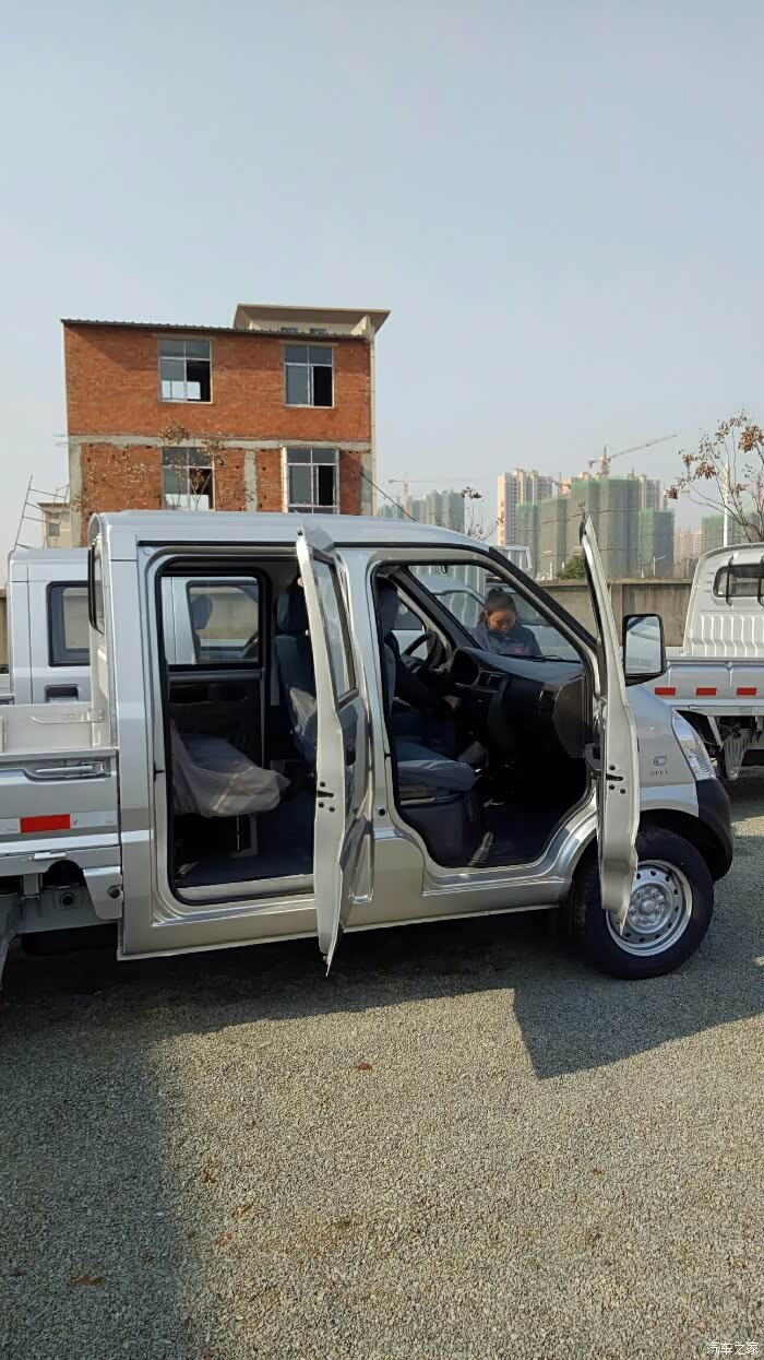 五菱荣光小卡史上最用心改装顺便版主射个精