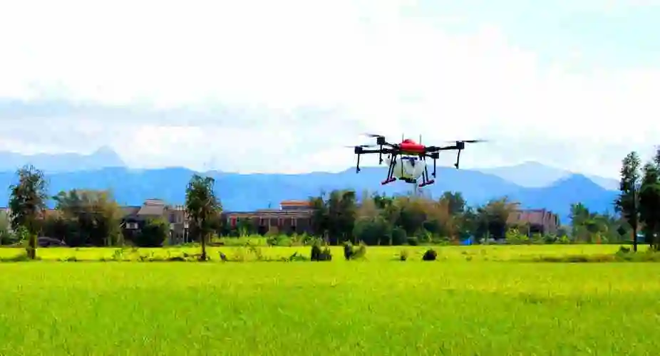 12公斤载重量农用喷药植保无人机