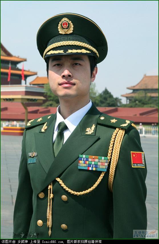 武警部队07式新警服全新亮相!