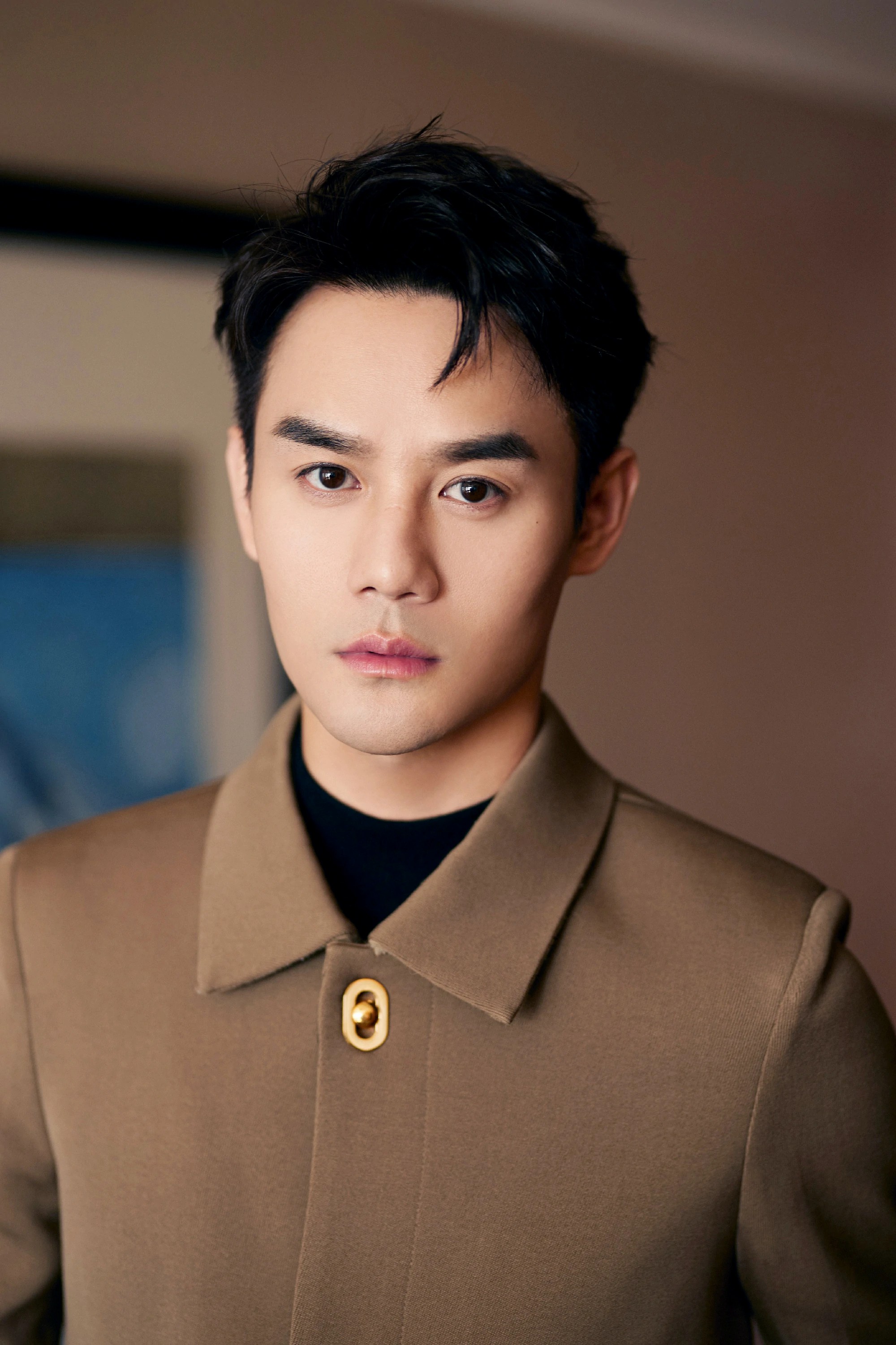 内娱气质男演员王凯一出场就惊动网络