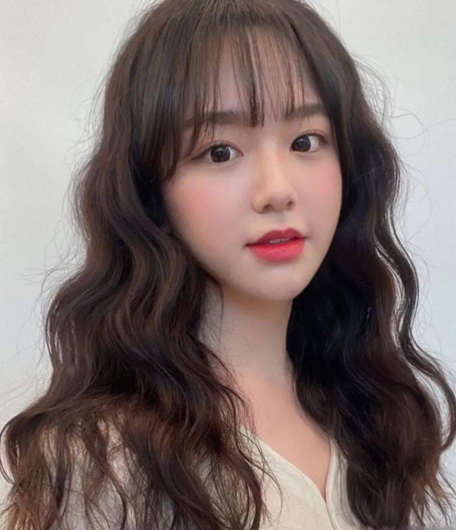 因此得名鱼尾卷,特别减龄哦.