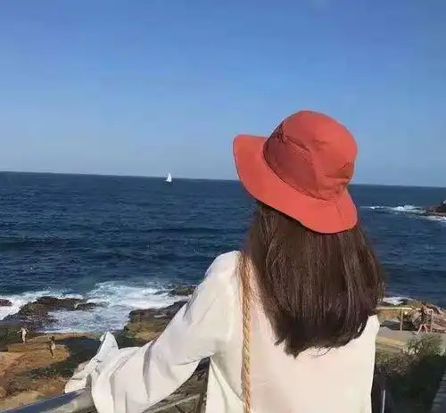 ins超有气质的背影女生头像