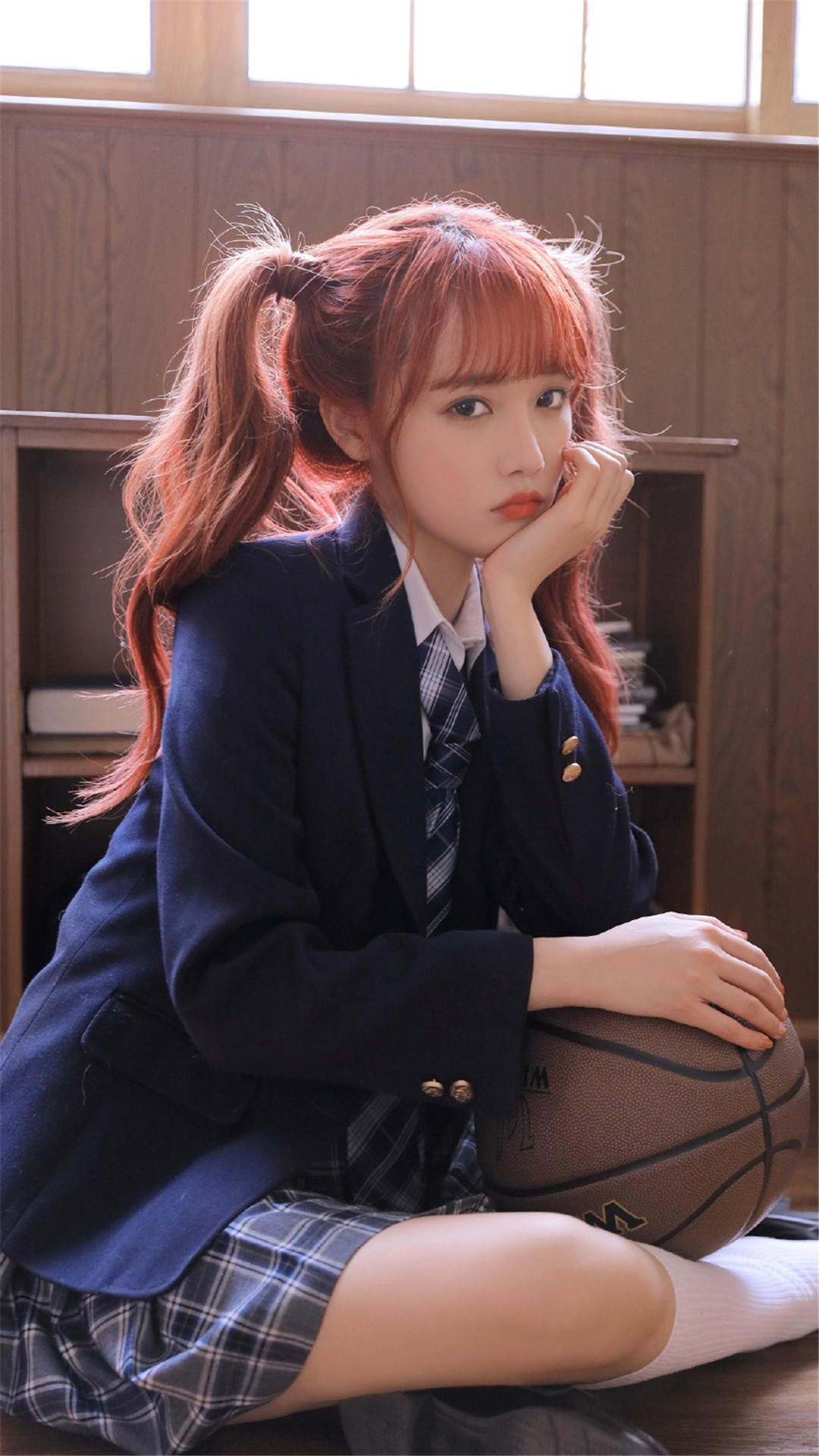 校园可爱撩人美少女高清手机壁纸