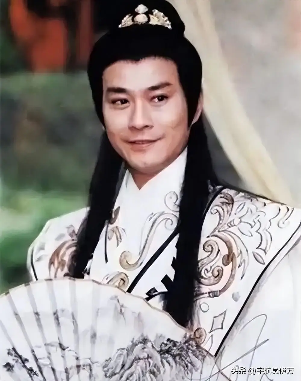 原创郑少秋4段情史4个女儿靠妻子上位却抛妻弃女如今风光不再