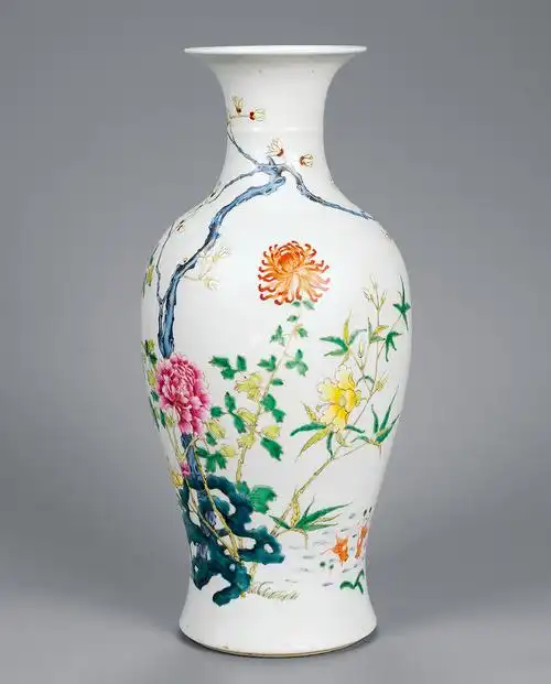 民国 洪宪粉彩大观音瓶