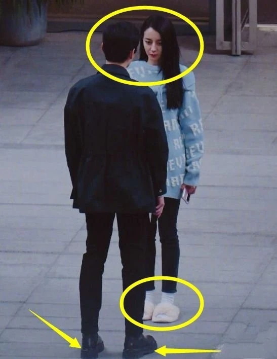 168的迪丽热巴碰到180的杨洋身高差距让人意外究竟是谁在说谎