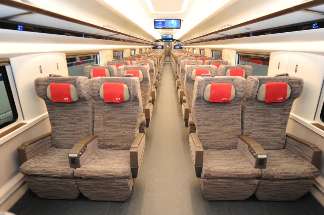 上新新型青岛造复兴号智能动车组来了