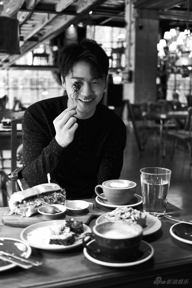 雷佳音帅照曝光 雅痞绅士坏笑撩人