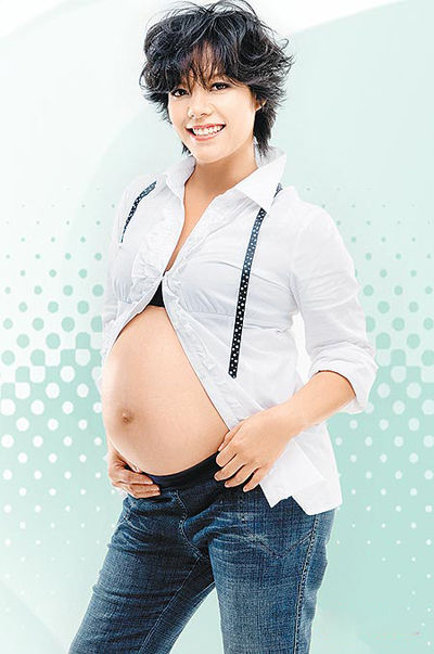 妹妹saya产下男婴张惠妹怕痛不想生