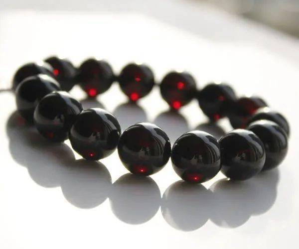 翳珀珍贵稀少那顶级翳珀怎么鉴别