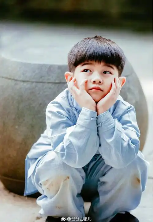 阿拉蕾回归成人气王,收获小山竹neinei两枚狂粉,嗯哼再爆金句!