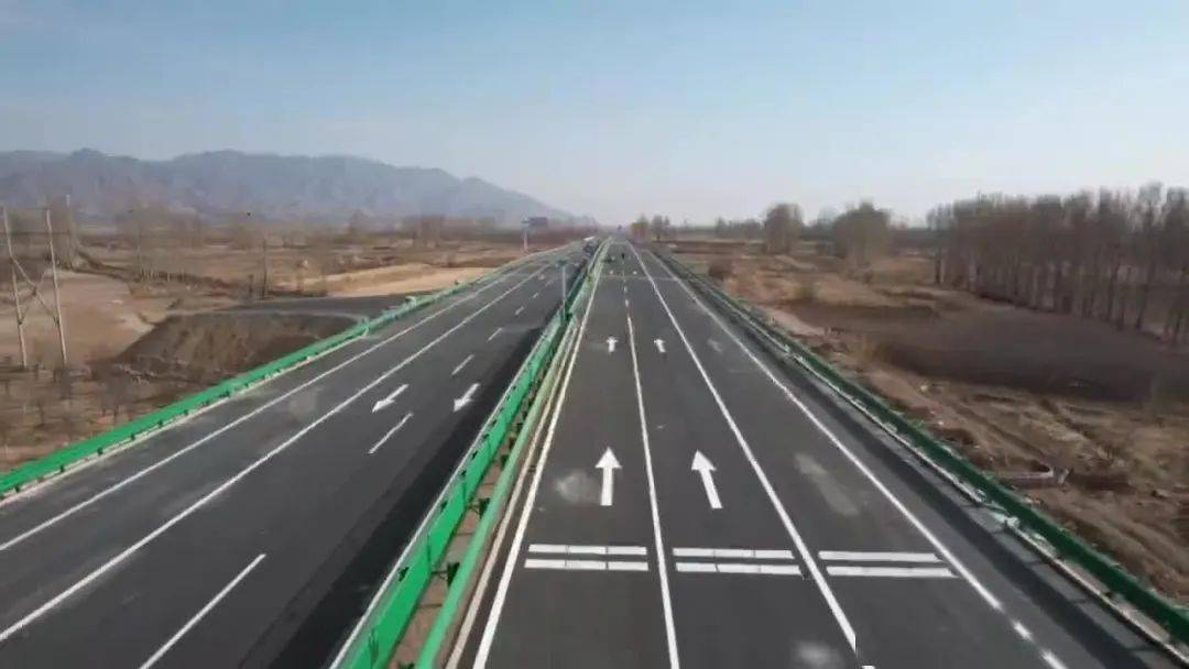 国道110线这条路完工了!_毕克齐_公路_一级