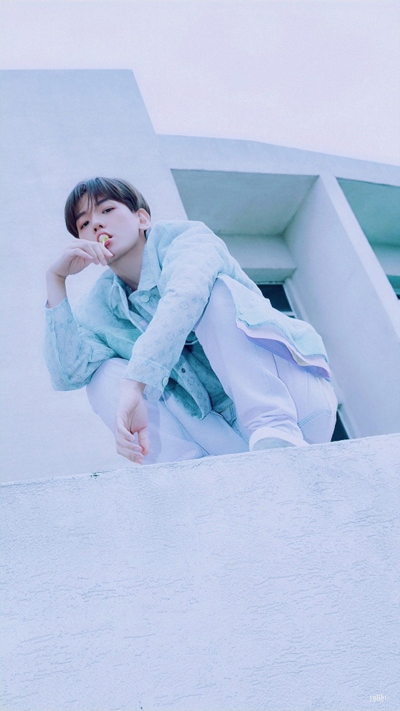 边伯贤《delight》预告【自截自修,拿图收藏!二传注明yolilu!】