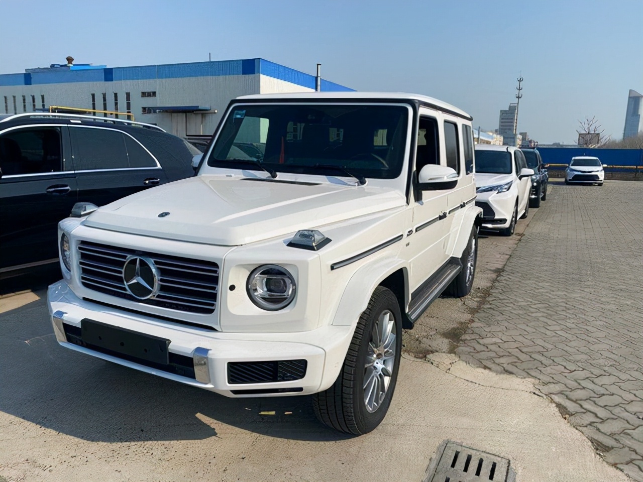 当前位置:>凤凰网汽车>运城>降价>正文>2021款奔驰g500表面气势并不