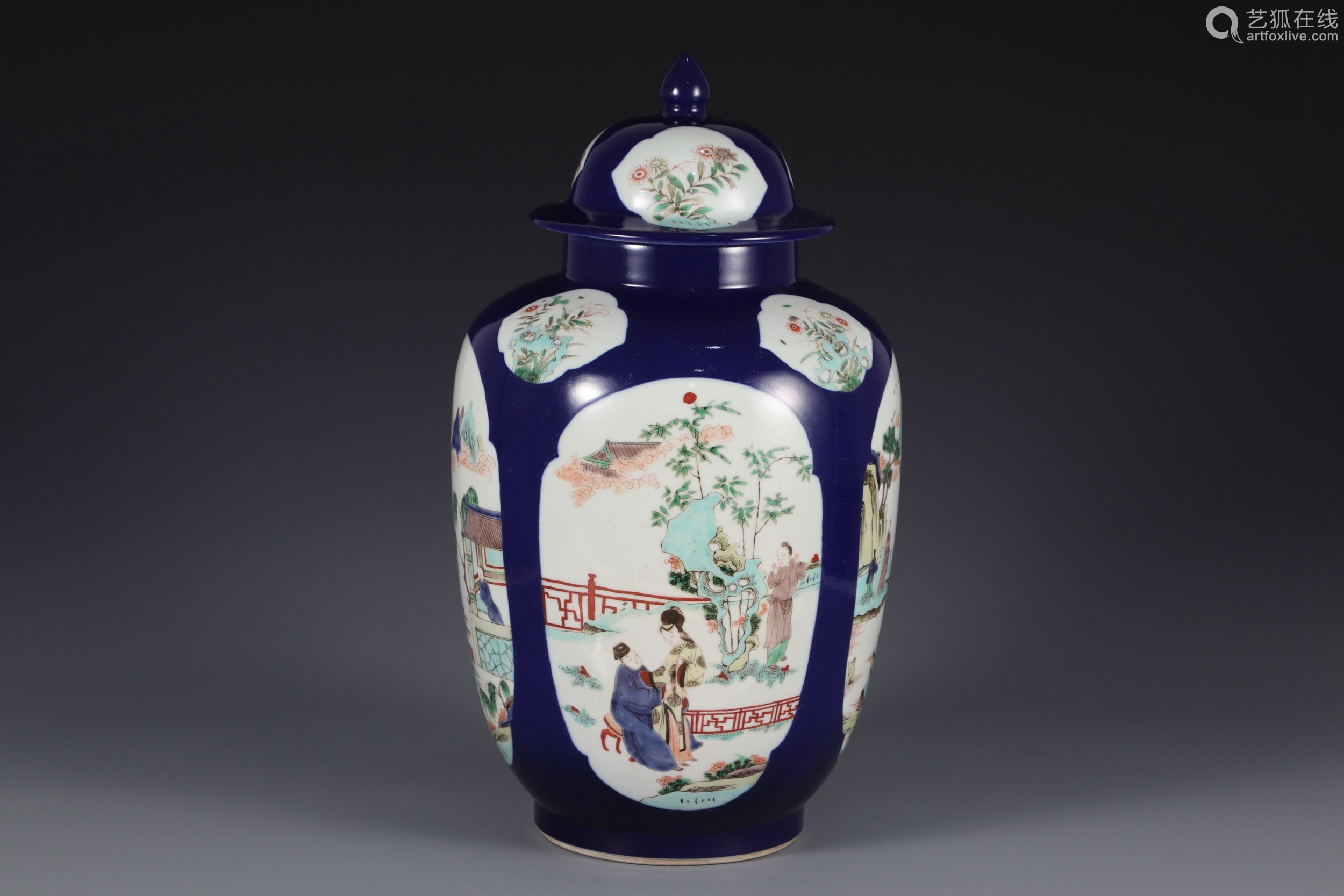 清康熙霁蓝釉开光五彩人物故事纹将军罐