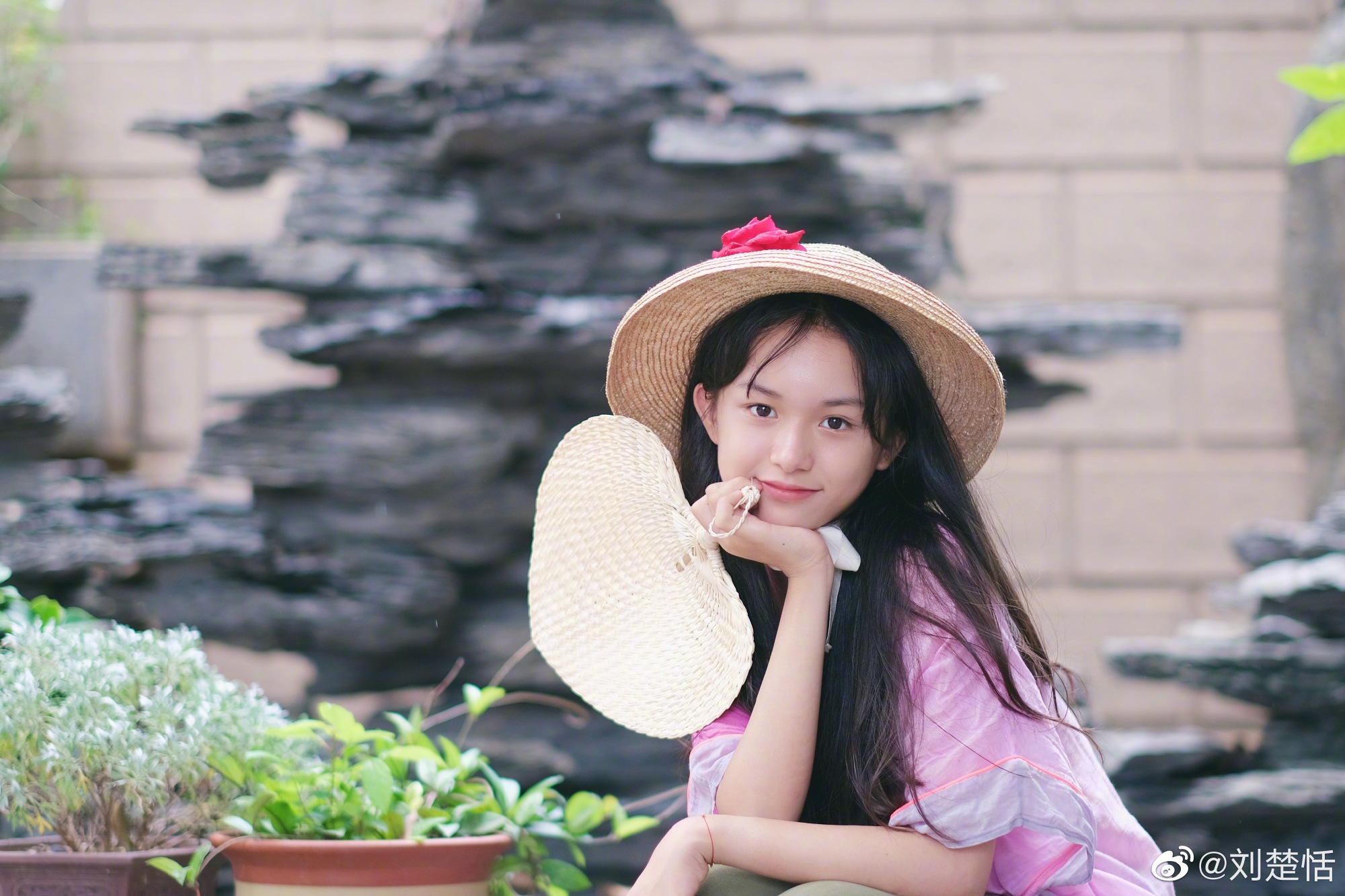 「最美童星」暴风抽高165cm 13岁清纯近照曝光美晕网_刘楚恬_网友_都