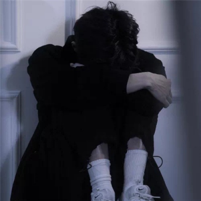 高清失恋又很丧的头像男生超酷图片