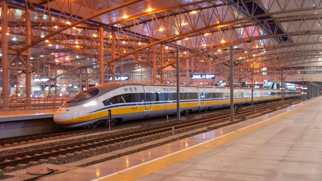 crh380bj-0301crh380am-0204(更高速度试验列车)四方厂新造500公里