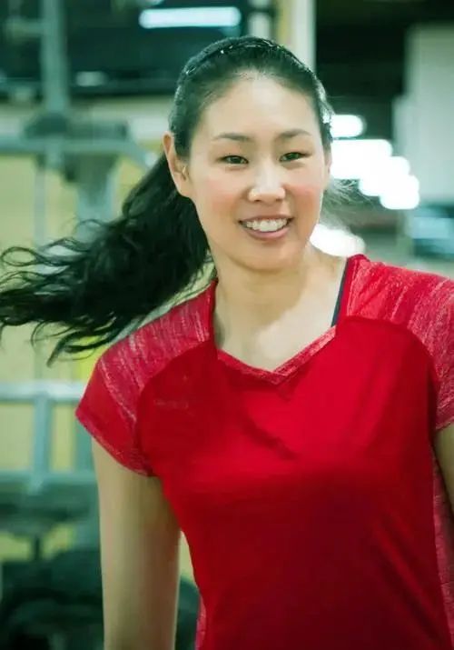 近20年女排四大最强副攻颜妮低调又漂亮赵蕊蕊43岁依旧未婚