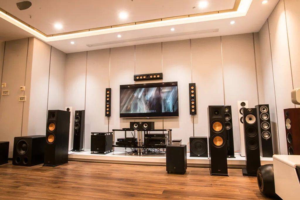 我们去逛音响店系列报道之北京欢跃视听用心打造客户满意的私家影院