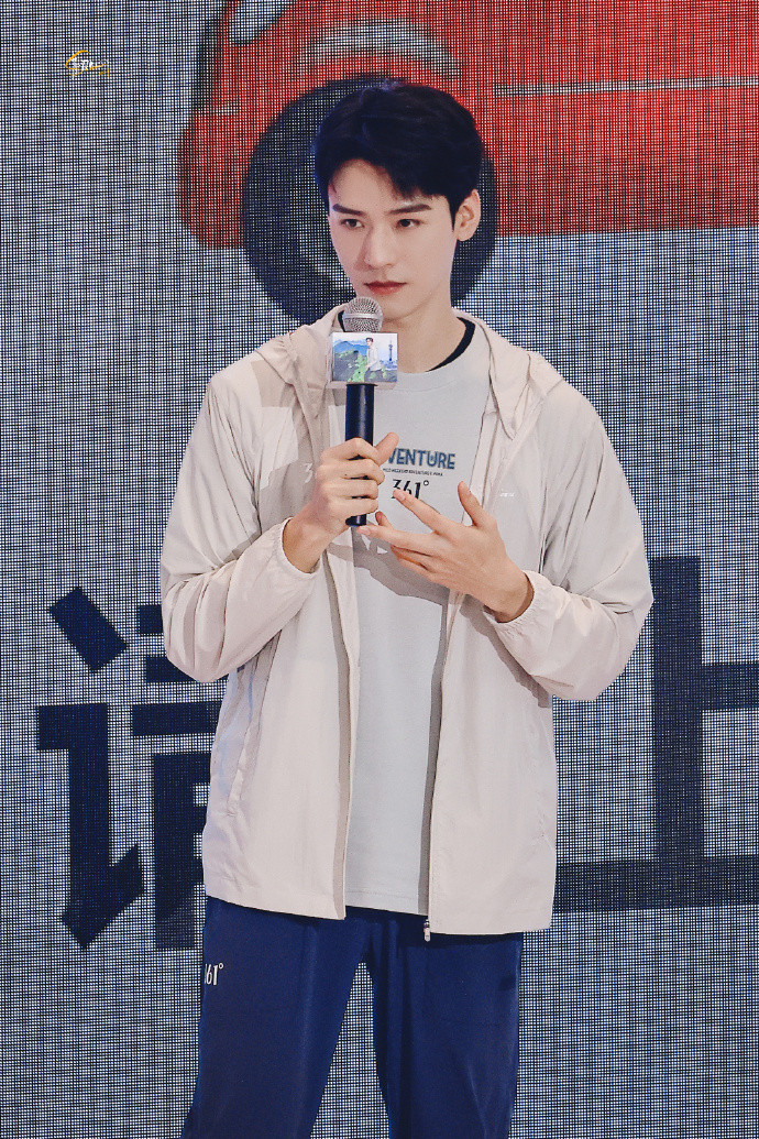 龚俊361度全球品牌代言人