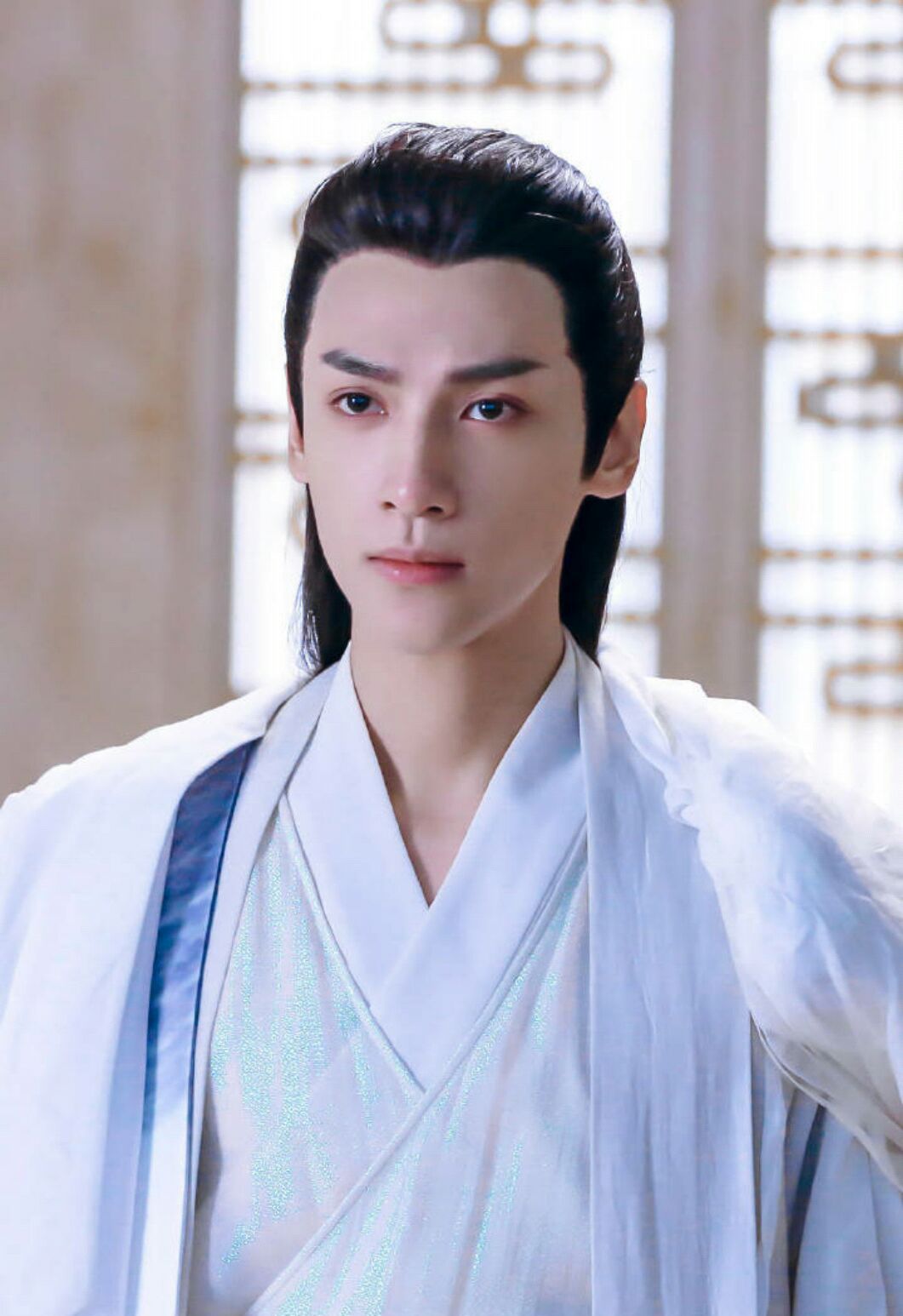 古装美男子一见润玉误终身罗云熙的古装能打吗