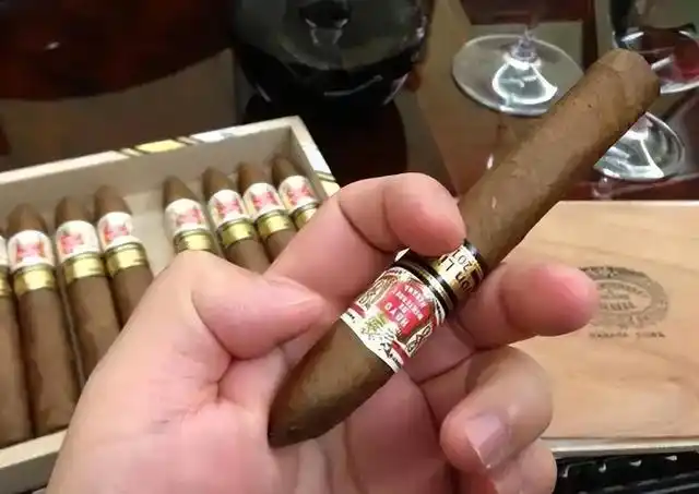 抽一口要两万元一支能卖782万元雪茄凭什么这么贵