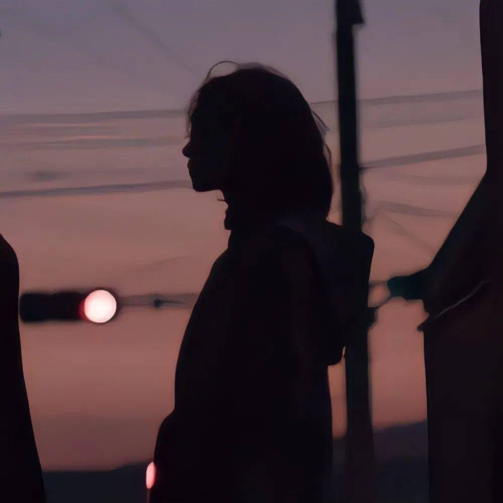 不显眼甜甜情侣头像