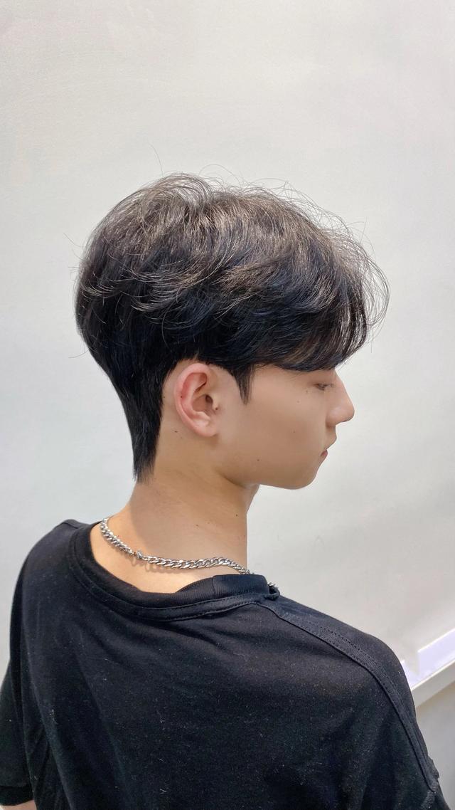 16款帅气男士发型,精神时尚很有型,看看有没有你同款