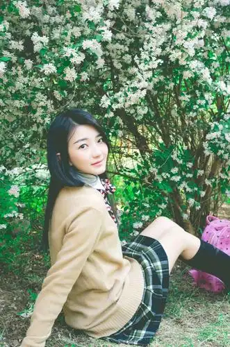 白卉子 huizi bai的图片