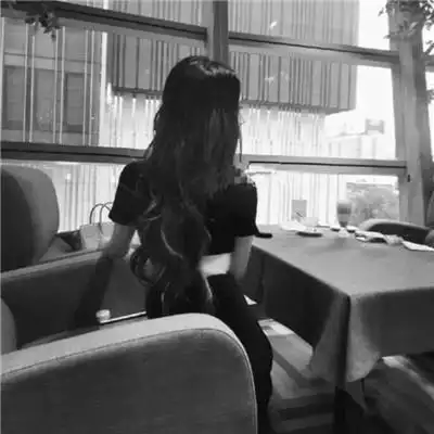 微信霸气的个性头像超有范的女生伤感 熬过去的都是好风景