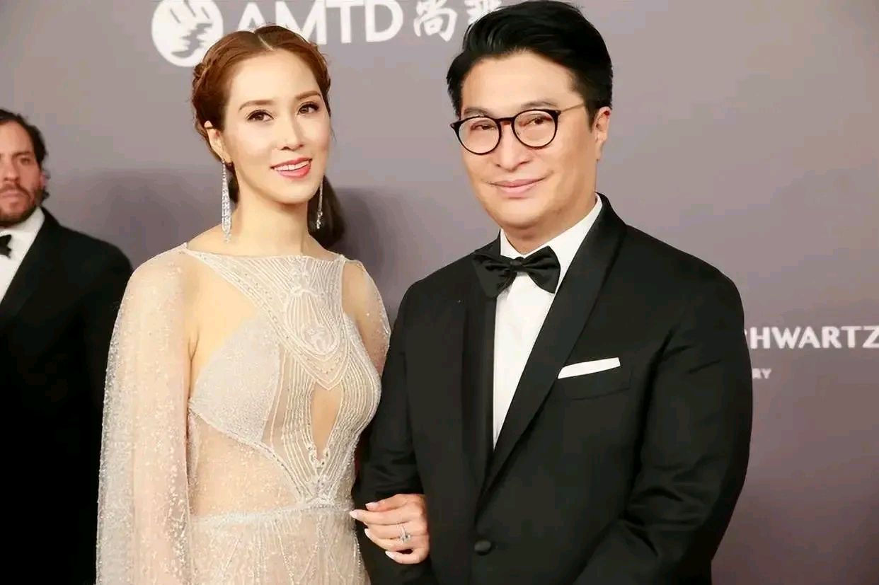 娱乐圈子里的美女那么多,李嘉诚偏偏娶了徐子淇,眼光还是非常毒辣的!