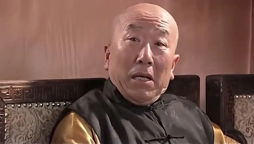 王喜光本来黄宗洛还曾在许多经典影视剧中出现过,比如《施耐庵水浒传