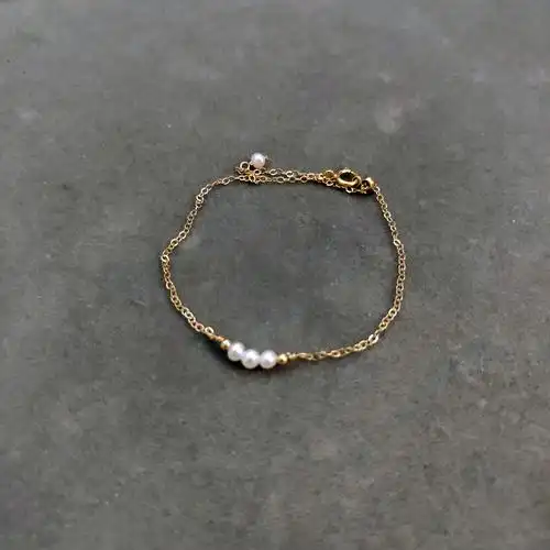 珍珠手链法式复古淡水小珍珠镶嵌温柔精致原创手链