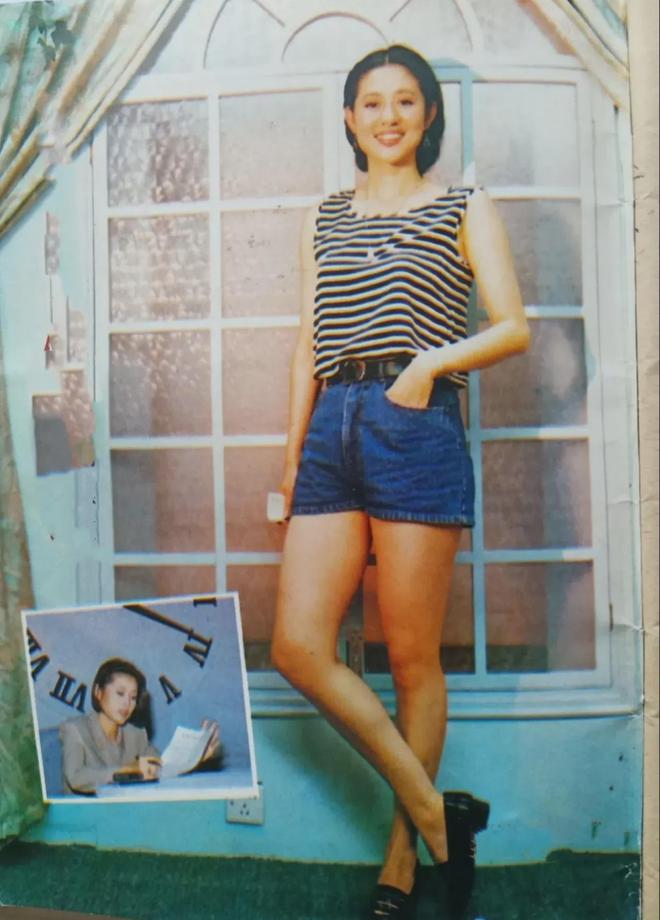 1996年,倪萍还年轻,当时拍下的一张留影,让我们看到了她的芳华魅力.
