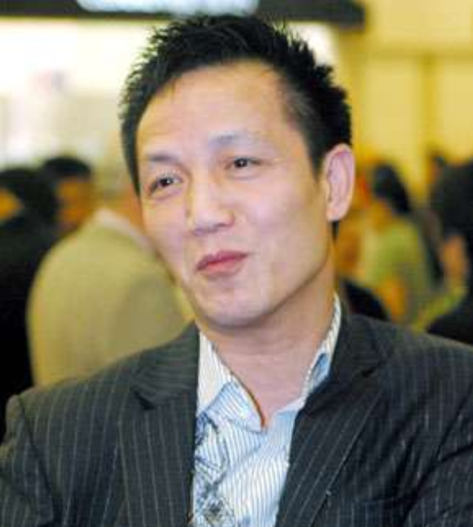 周正毅有多狂妄坐牢自费装空调一场生日宴折损上海6名主持人