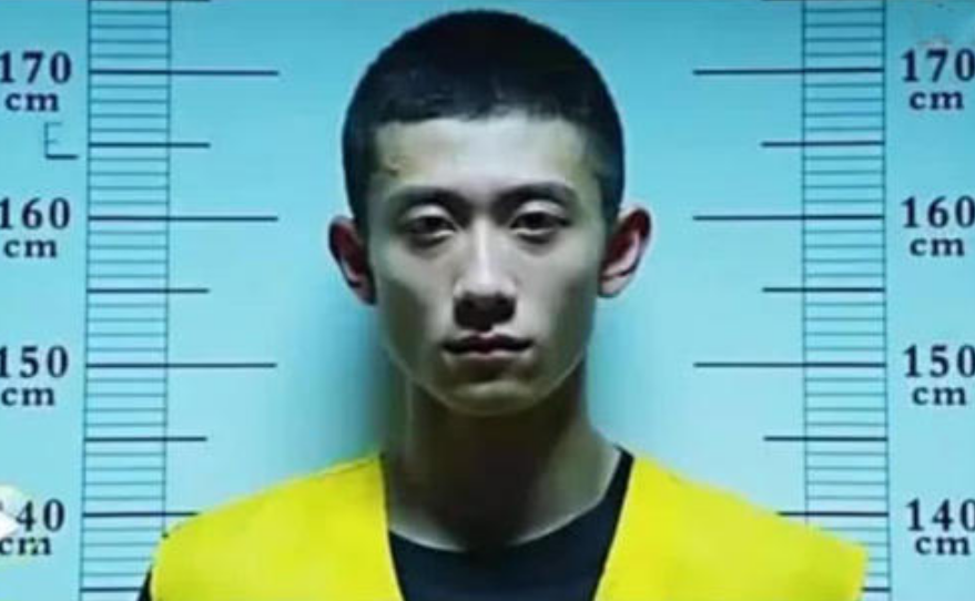 同样是男神监狱照,张一山痞帅,斯坦森霸气,看到吴京:就这身高?