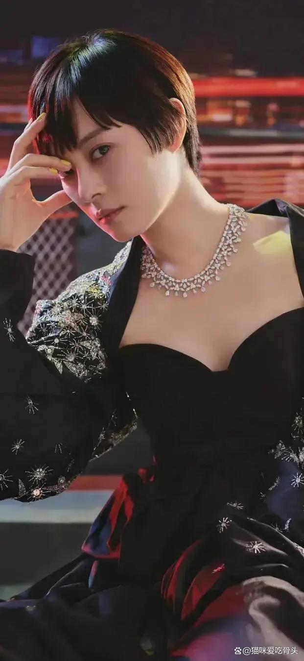 郝蕾和孙俪的美照,如果你是邓超,你会选择哪一个做老婆呢?