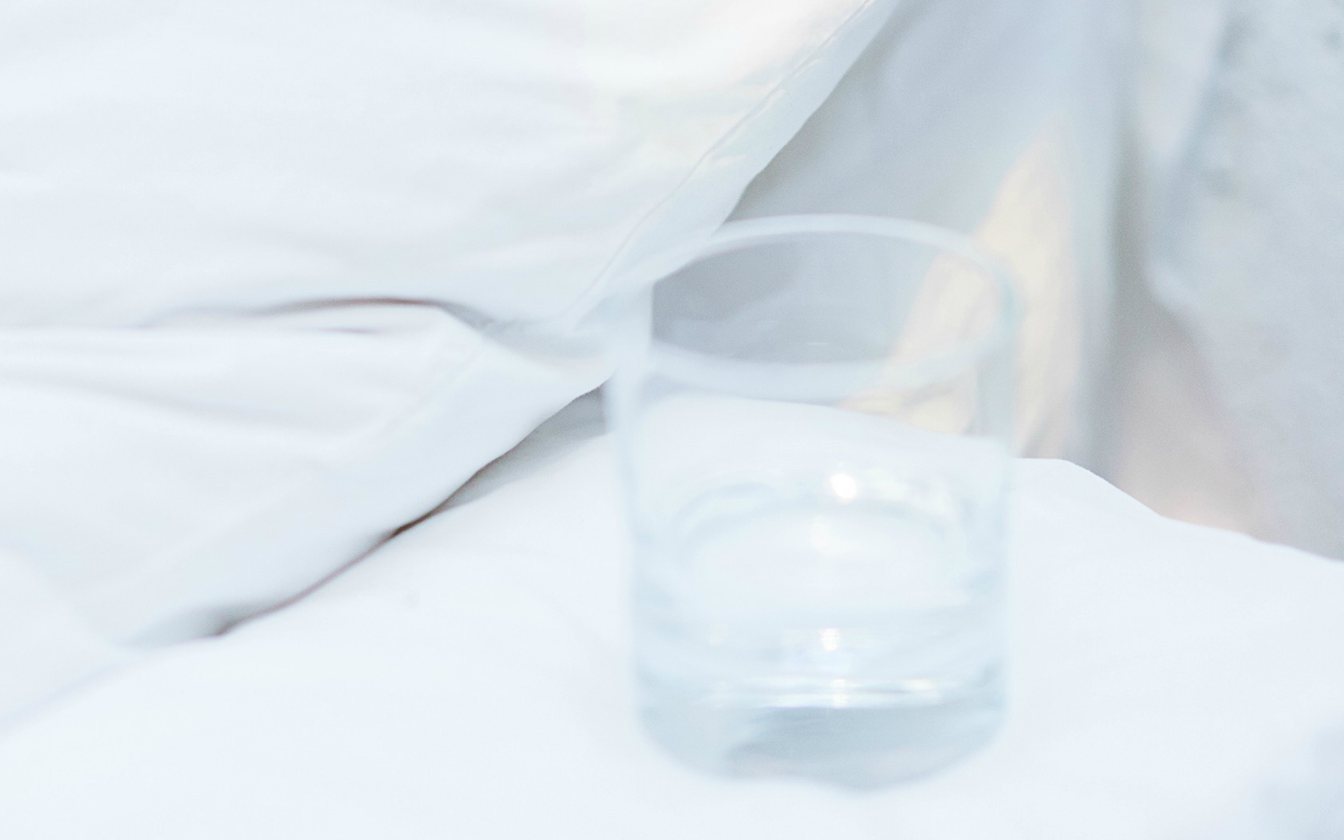 白色系小清新唯美高清桌面壁纸图片