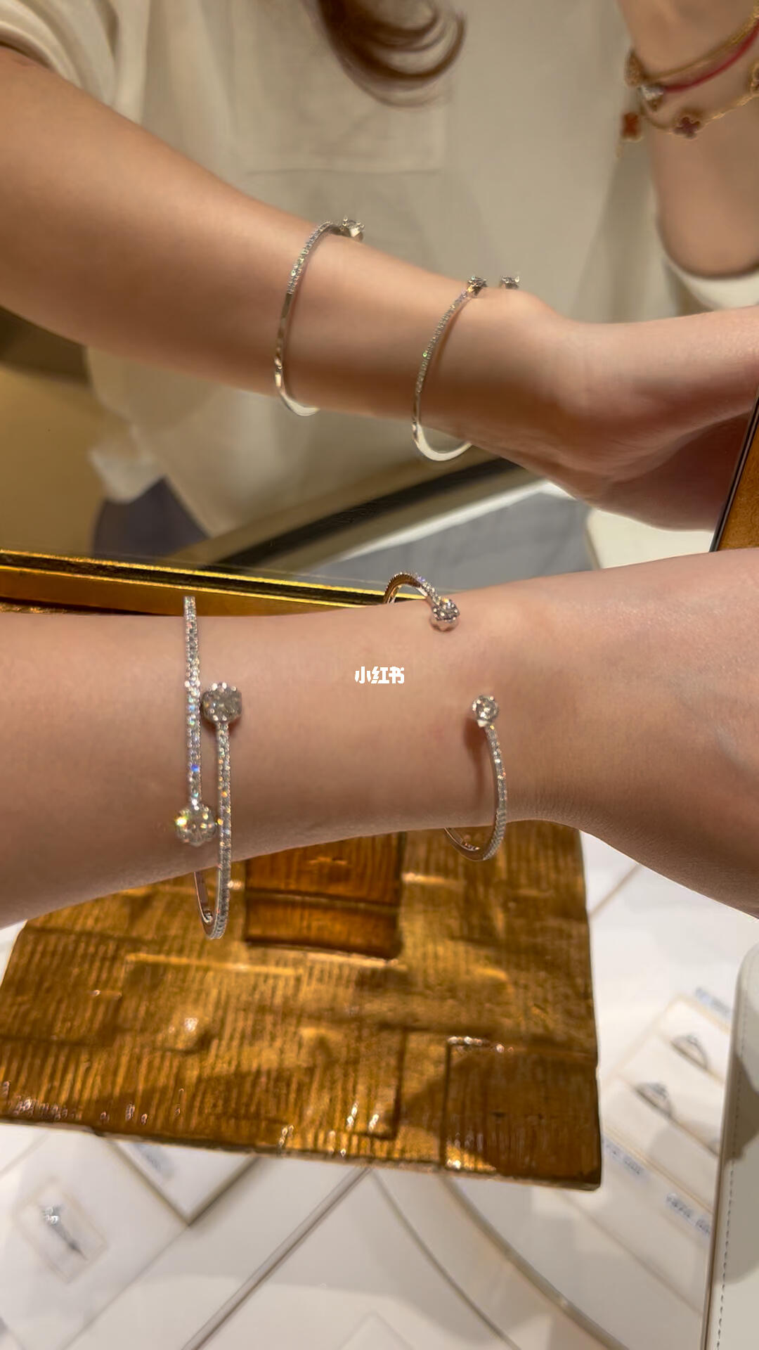 graff全钻手镯果然贵的东西缺点只有贵