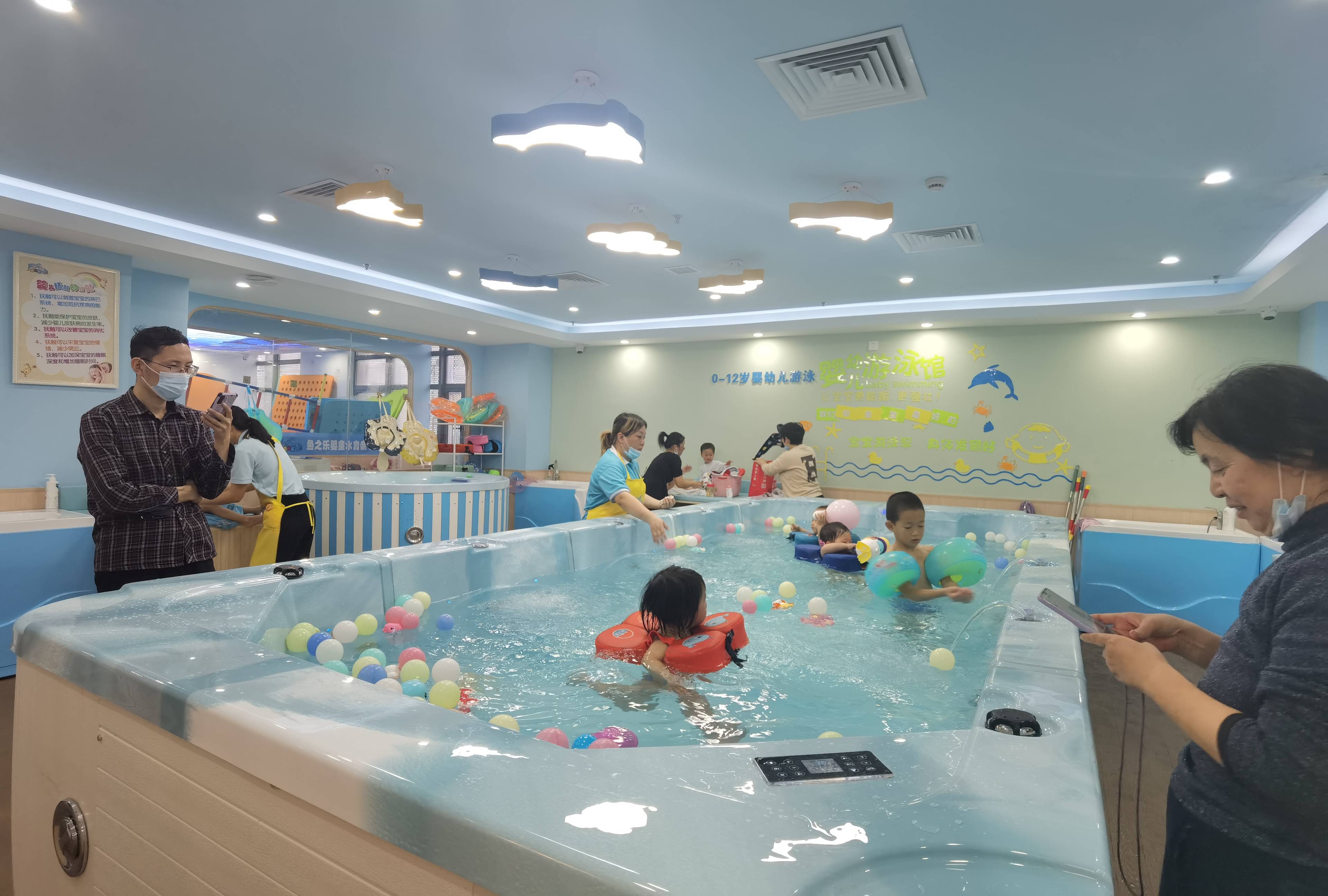 宝宝游泳馆_之乐_婴幼儿_品牌
