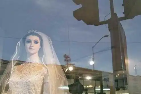 床底女尸牵出姐弟畸恋揭秘恐怖的尸体新娘