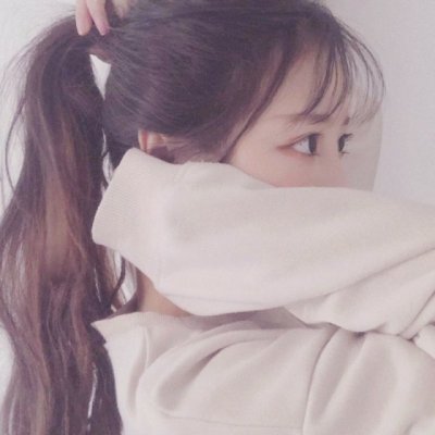 短发女生头像侧脸