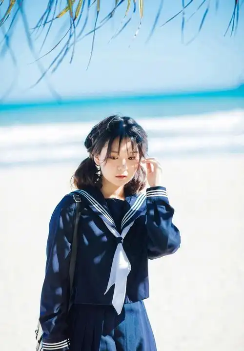 清新系水手服漂亮美女
