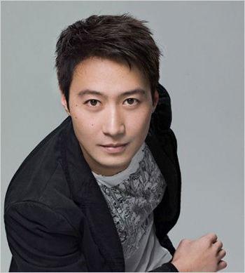 爱过8个女人的黎明,最后为何愿意娶小14岁的乐基儿?